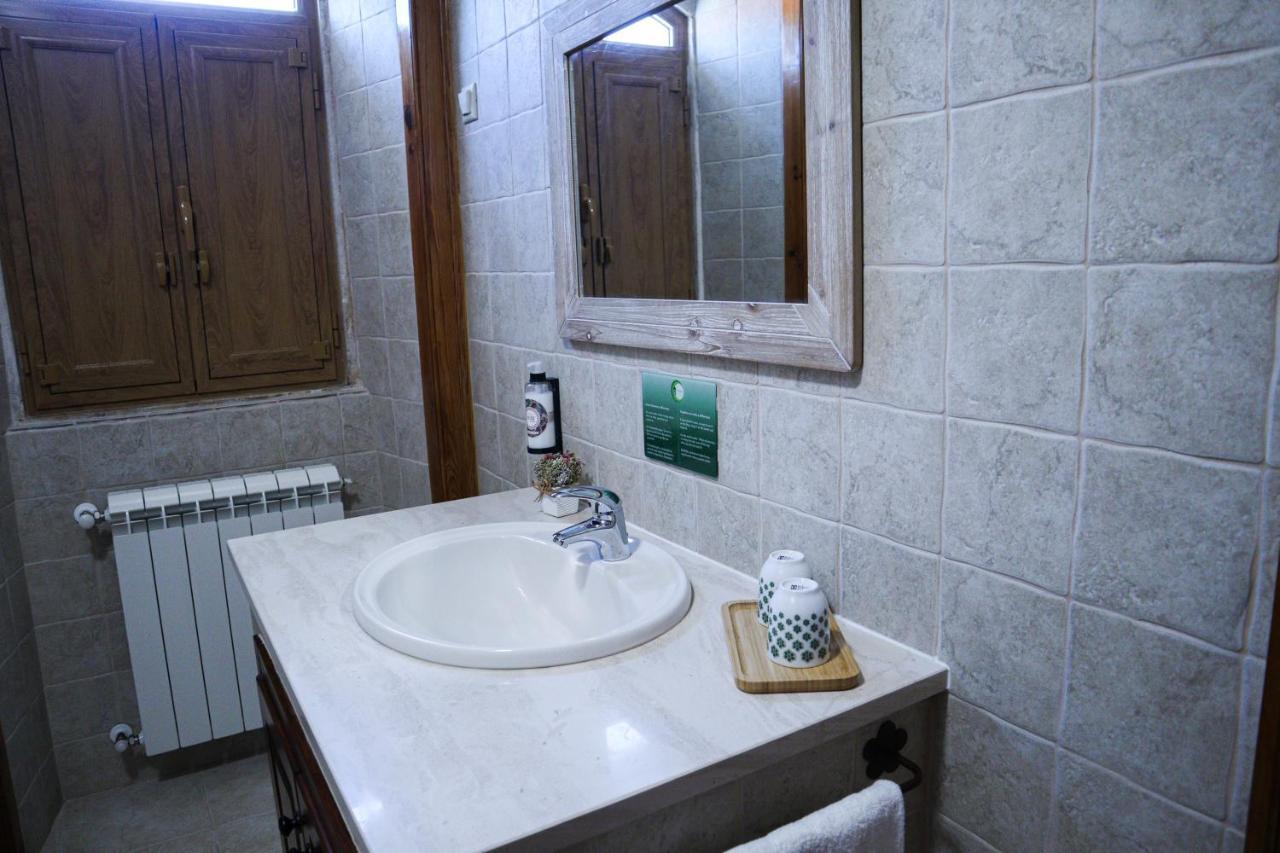 O Pombal Bed & Breakfast Alcanena Exterior photo