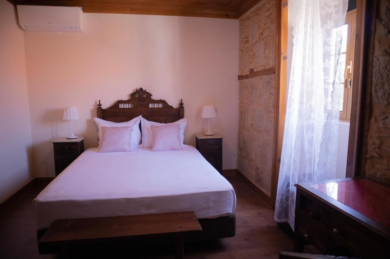 O Pombal Bed & Breakfast Alcanena Exterior photo
